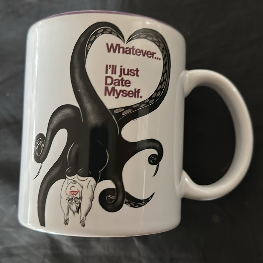 New Disneys Little Mermaid Ursula Sea Witch Villain Coffee Mug 20oz.